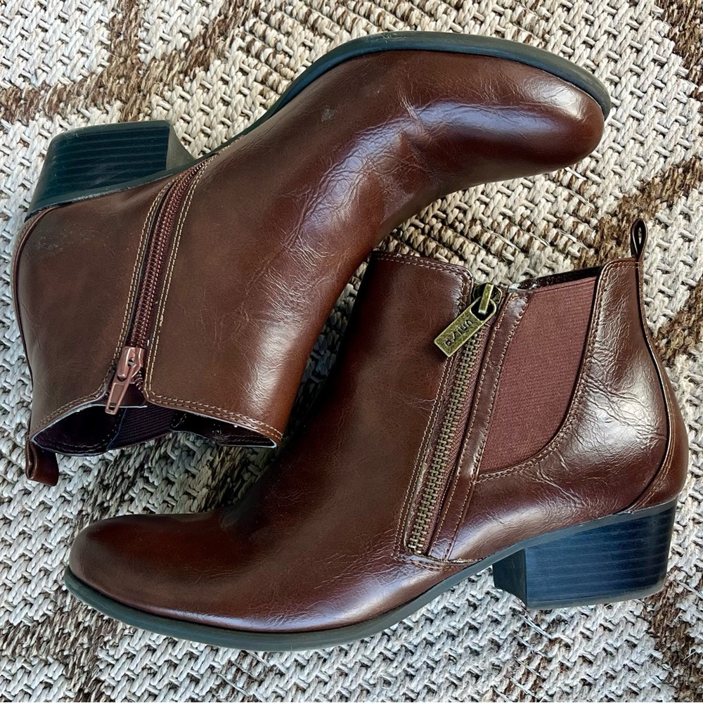 Unisa Brown Leather Ankle Boots Booties 9.5 m - Picture 1 of 8